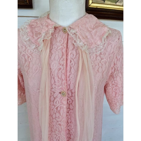 Vintage 1950s Pink Floral Lace Bed Jacket Robe - Picture 3 of 16